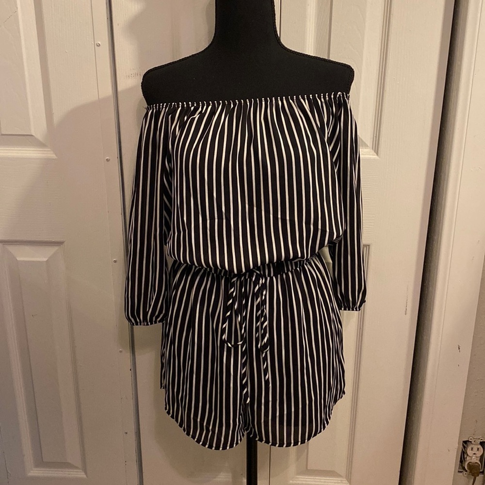 Agaci | women’s | romper | stripes | medium